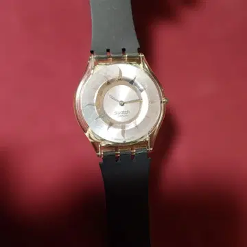 새상품급 2004년 제조 Swatch 스킨 얇은 타입 쿼츠 손목시계