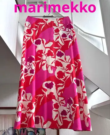 marimekko 마리메꼬 광택 있는 패턴 맥시 길이 플레어 스커트