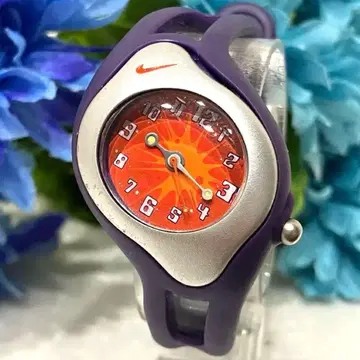 [레어 컬러] NIKE 트라이악스 쿼츠 손목시계 퍼플 오렌지 다이얼