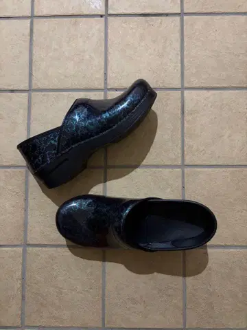Dansko 단스코 프로페셔널 클로그 로퍼