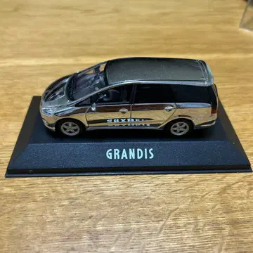 미쓰비시 그란디스 미니카 1/43