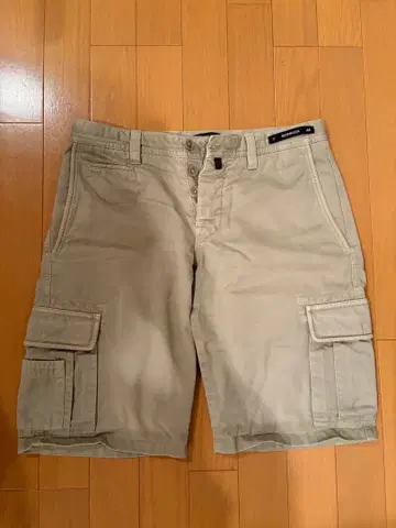 PT 버뮤다 숏팬츠 카키 44