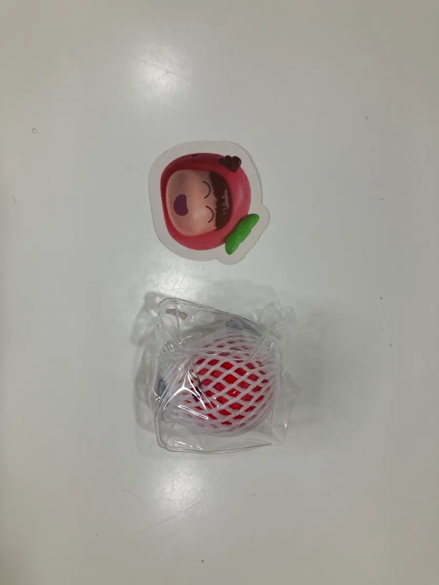 [개봉] 짱구 과일 얼굴 가챠 피규어 유리