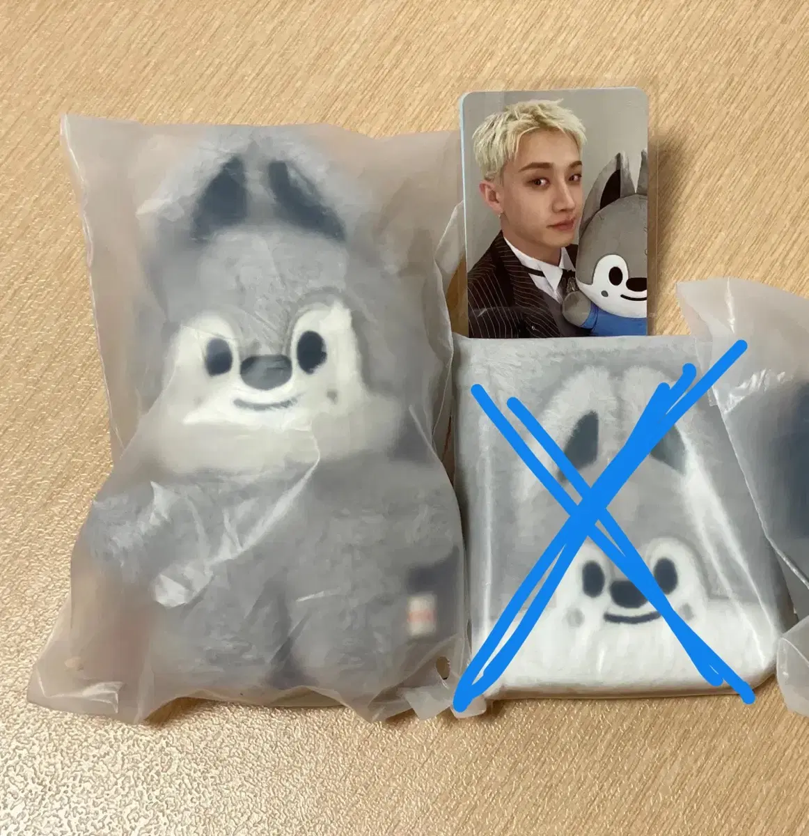 스키즈 스키주 울프찬 서울 팝업 플러시 스탠딩 인형 특전