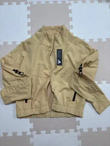 adidas PRIMEBLUE 블루종 베이지