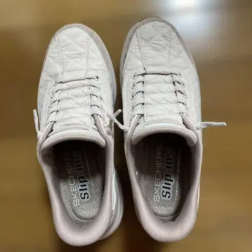SKECHERS SLIP-INS 스니커즈
