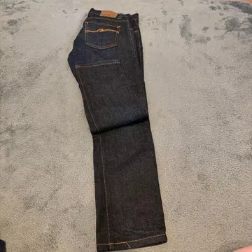 Nudie Jeans Co 슬림 테이퍼트 인디고