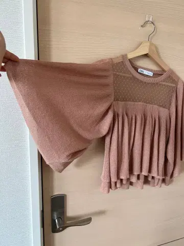 ZARA 시스루 니트 플레어 숏 기장