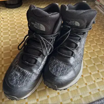 THE NORTH FACE 고어텍스 부츠