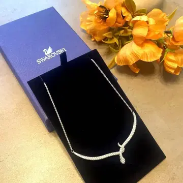 [새상품급] Swarovski 스와로브스키 목걸이 스네이크 모티브