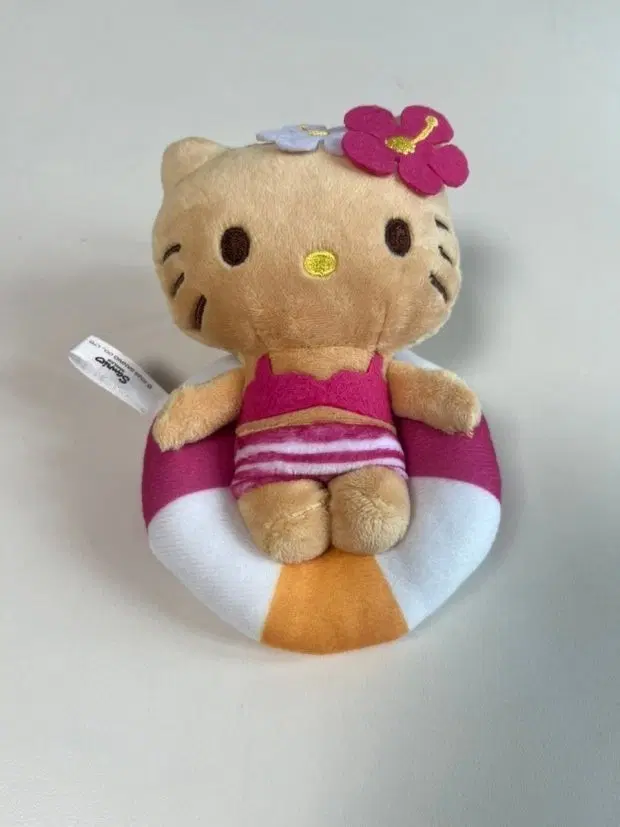 산리오 헬로키티 인형 수영복 꽃 장식