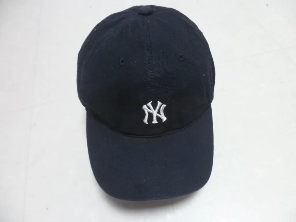 MLB/뉴욕양키즈/여성/춘추/순면/야구 모자/51-53센티/새제품수준