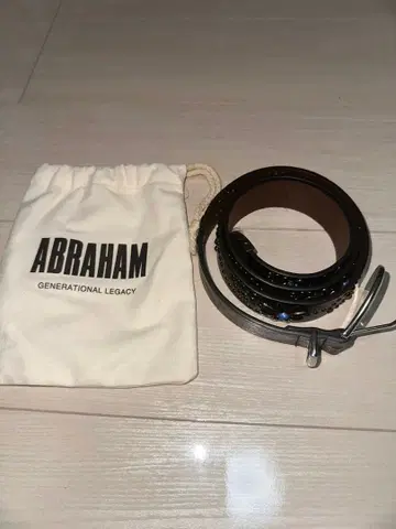 ABRAHAM 스터드 벨트