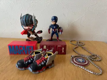 MARVEL 피규어 캡틴 아메리카 토르 세트 목걸이 로고