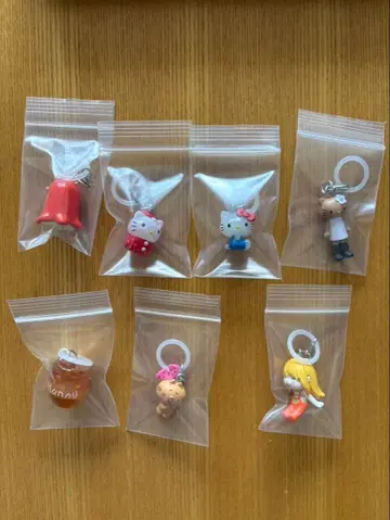 헬로키티 메지루시 액세서리 키링