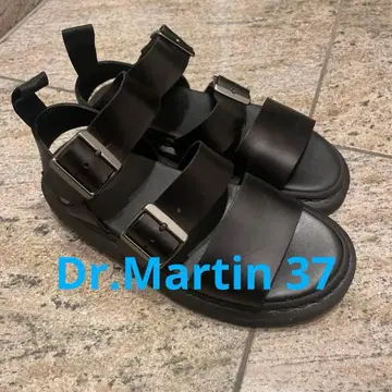닥터 마틴 샌들 블랙 2스트랩