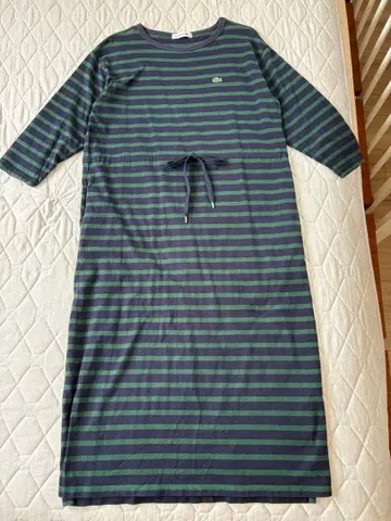 LACOSTE 보더 긴팔 원피스 38사이즈
