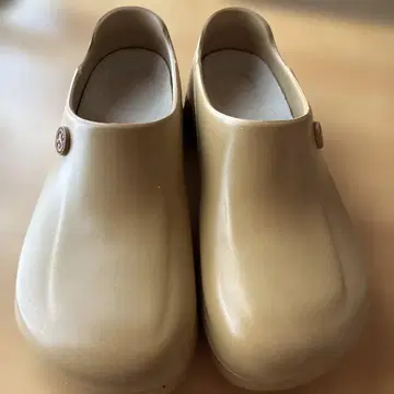 BIRKENSTOCK 사보 클로그 샌들 베이지 37 정원 신발