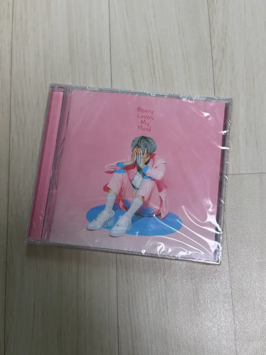 스키니브라운 berry loves my mood 1집 미개봉
