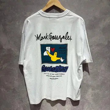 1 미사용 새상품 택 포함 MarkGonzales 프린트 티셔츠 M