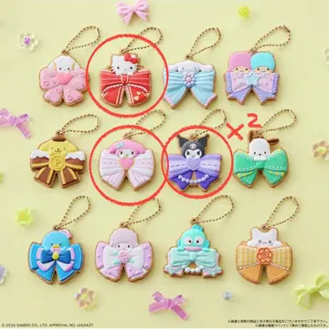 SANRIO CHARACTERS 쿠키 참 코트 2 멜로쿠로 키티