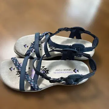 SKECHERS 메모리폼 샌들 네이비