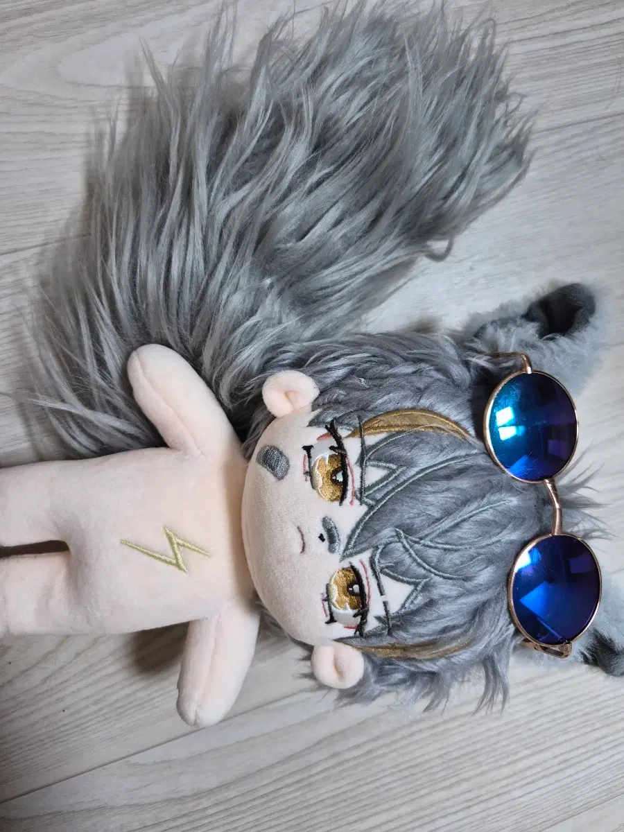 무속성 솜인형