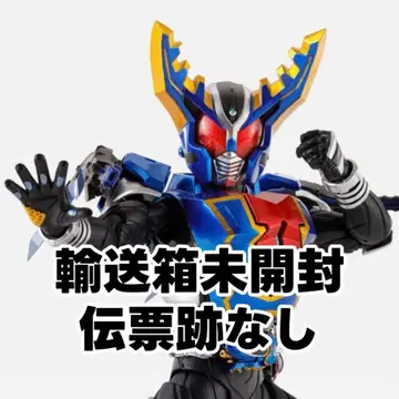 S.H.Figuarts (진골조제법) 가면라이더 가탁크 하이퍼 폼