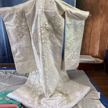 시로무쿠 봉황 자수 럭셔리 신부 의상