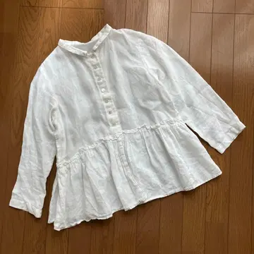 네스트로브 블라우스