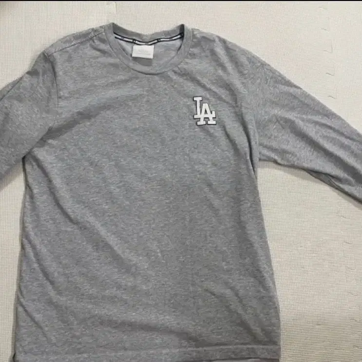 MLB 그레이 얇은 긴팔