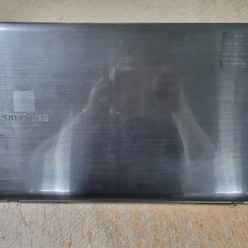 게이밍노트북 17인치 삼성 i7 RAM 8GB ssd256gb