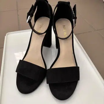 NINE WEST 나인웨스트 샌들 23cm