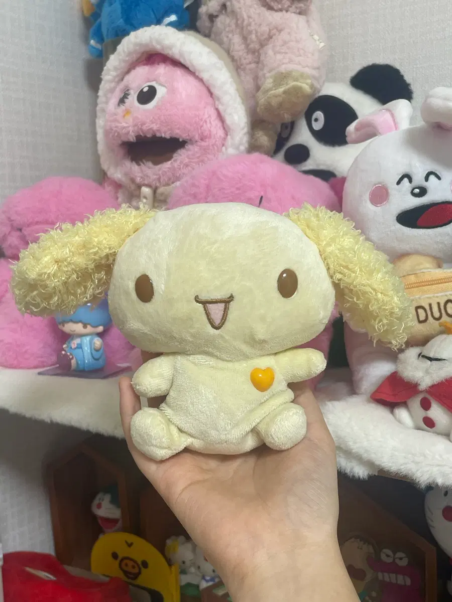 쉬폰 인형