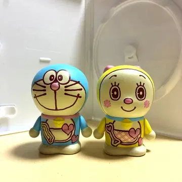 VARIARTS 도라에몽 도라미 발렌타인 피규어 2체 세트