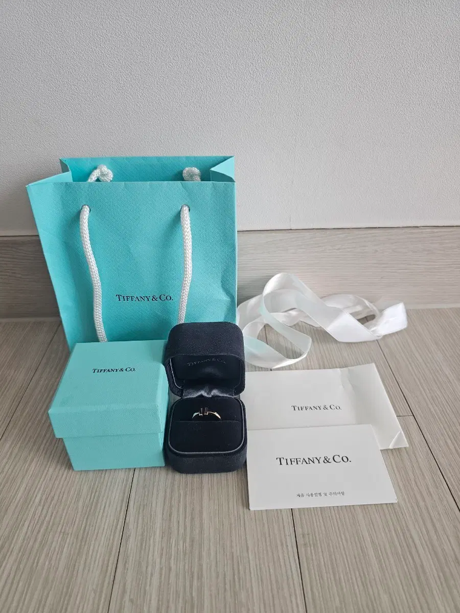 정품 티파니앤코 T 와이어링 로즈골드 18K US5호
