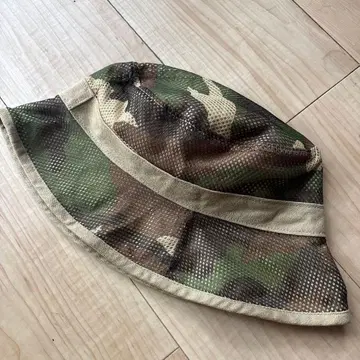 분위기 카모플라쥬 패턴 메쉬 버킷햇 XL 상당 나이키와 비슷한 형태