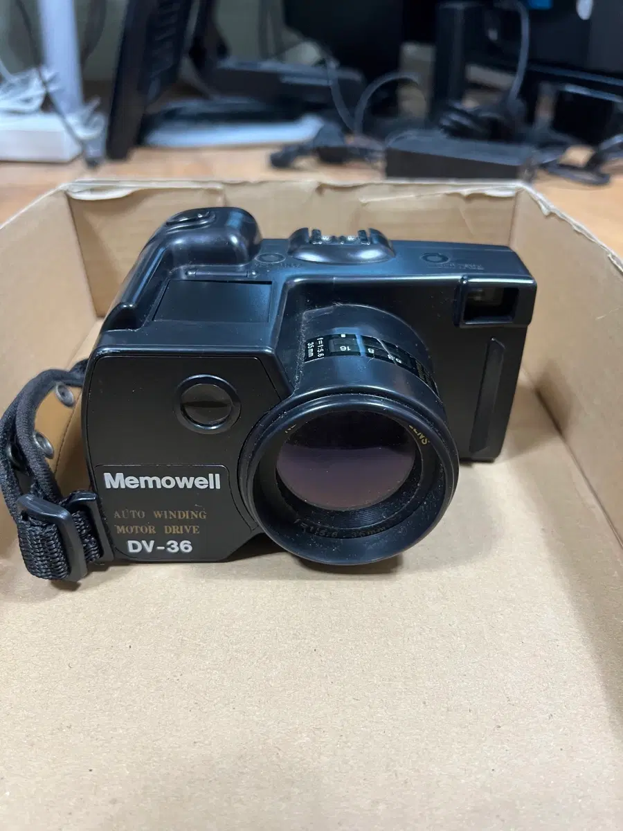 Memowell DV-36 필름카메라
