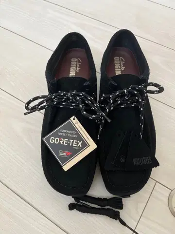 클락스 왈라비 GTX UK 7.5 새상품
