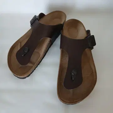 가격 인하 [ 새상품 ] BIRKENSTOCK 버켄스탁 기제 39 25cm