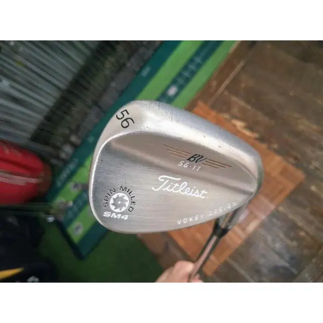 타이틀리스트 VOKEY SM4 SPIN MILLED 56도 웨지 (...