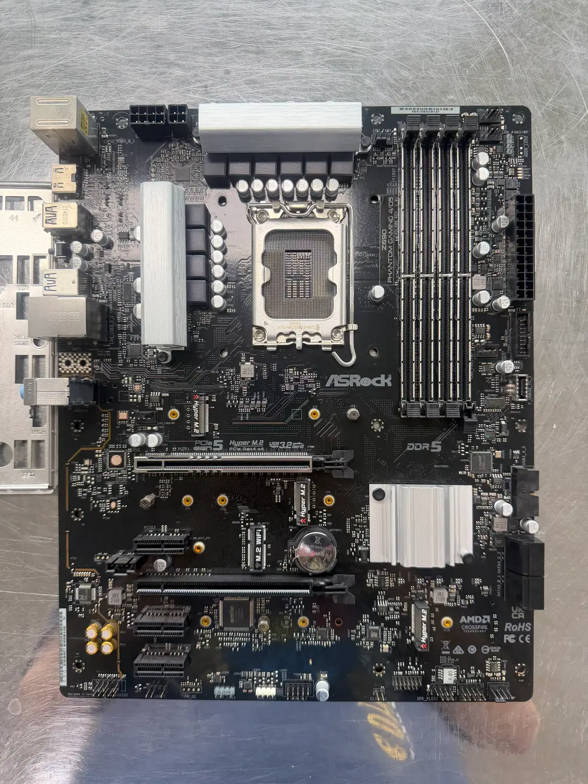 ASROCK Z690 PHANTOM GAMING 4/D5