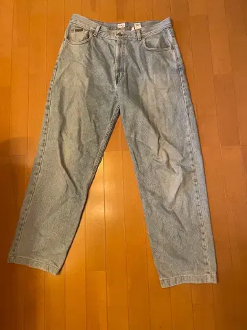 Calvin Klein Jeans