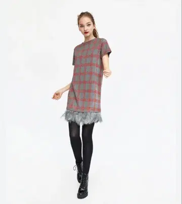 ZARA 체크 무늬 원피스 페더 포함