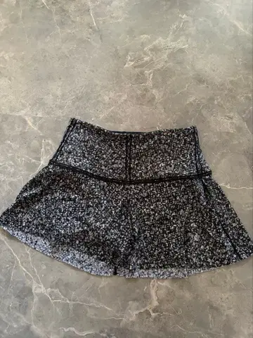 룰루레몬 숏팬츠