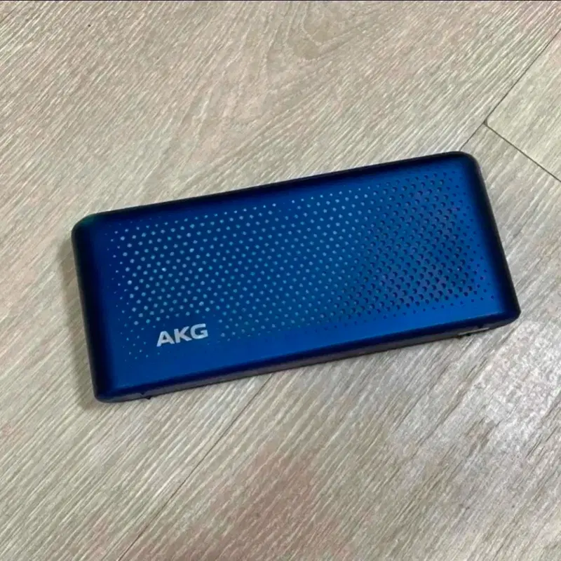 AKG S30 휴대용 블루투스 스피커
