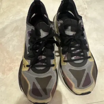 PUMA LQDCELL 스니커즈 그레이 계열