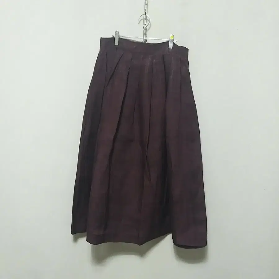 라88 모시스커트