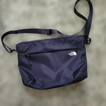 THE NORTH FACE 숄더백 블랙