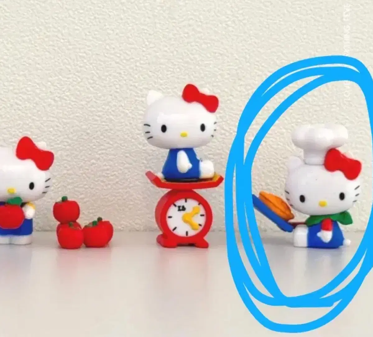 산리오 헬로키티 가챠